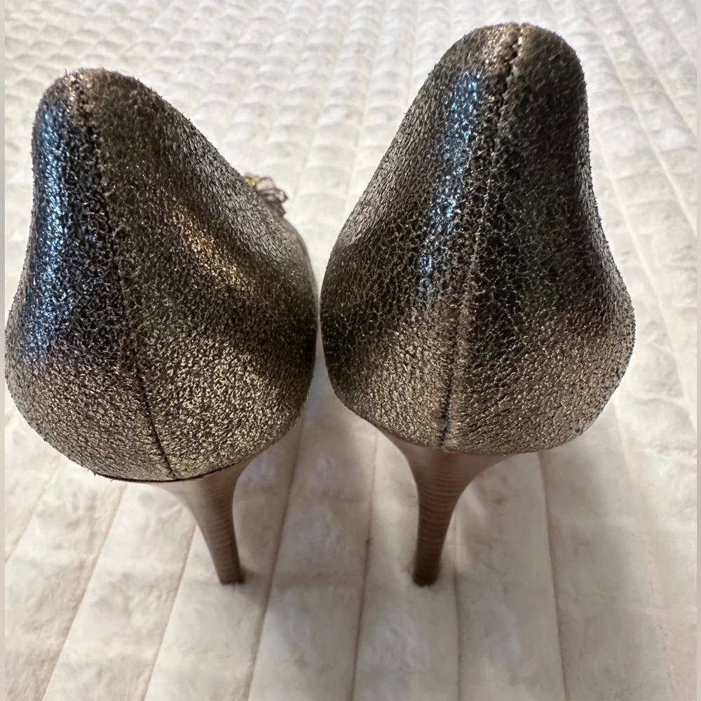 Coach Heels Size 8 - Picture 7 of 10